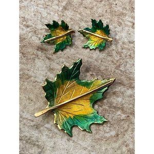 Vintage Green Yellow Gold Tone Autumn Fall Maple Leaf Brooch Earrings Set
